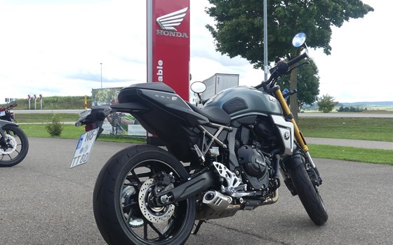 Neufahrzeug Suzuki GSX-8T - Bild 8