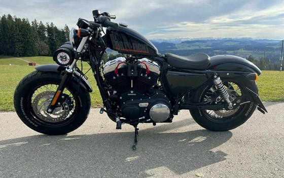 Gebrauchtmotorrad Harley-Davidson Sportster XL 1200X Forty-Eight - Bild 4