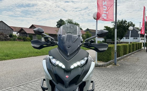 Gebrauchtmotorrad Ducati Multistrada 1200 Enduro - Bild 3 Gebrauchtmotorrad Ducati Multistrada 1200 Enduro - Bild 3