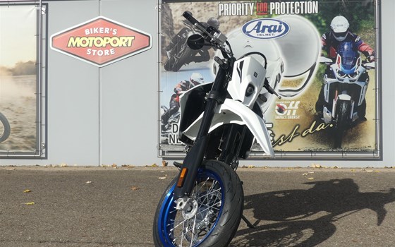 Neufahrzeug Suzuki DR-Z4SM - Bild 9