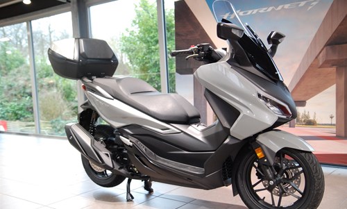 Honda Forza 350