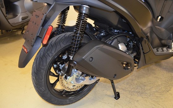 Neufahrzeug Piaggio MP3 310 Sport - Bild 17
