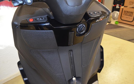 Neufahrzeug Piaggio MP3 310 Sport - Bild 18