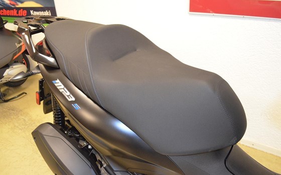 Neufahrzeug Piaggio MP3 310 Sport - Bild 16