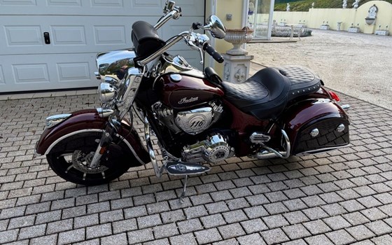 Gebrauchtmotorrad Indian Springfield - Bild 2