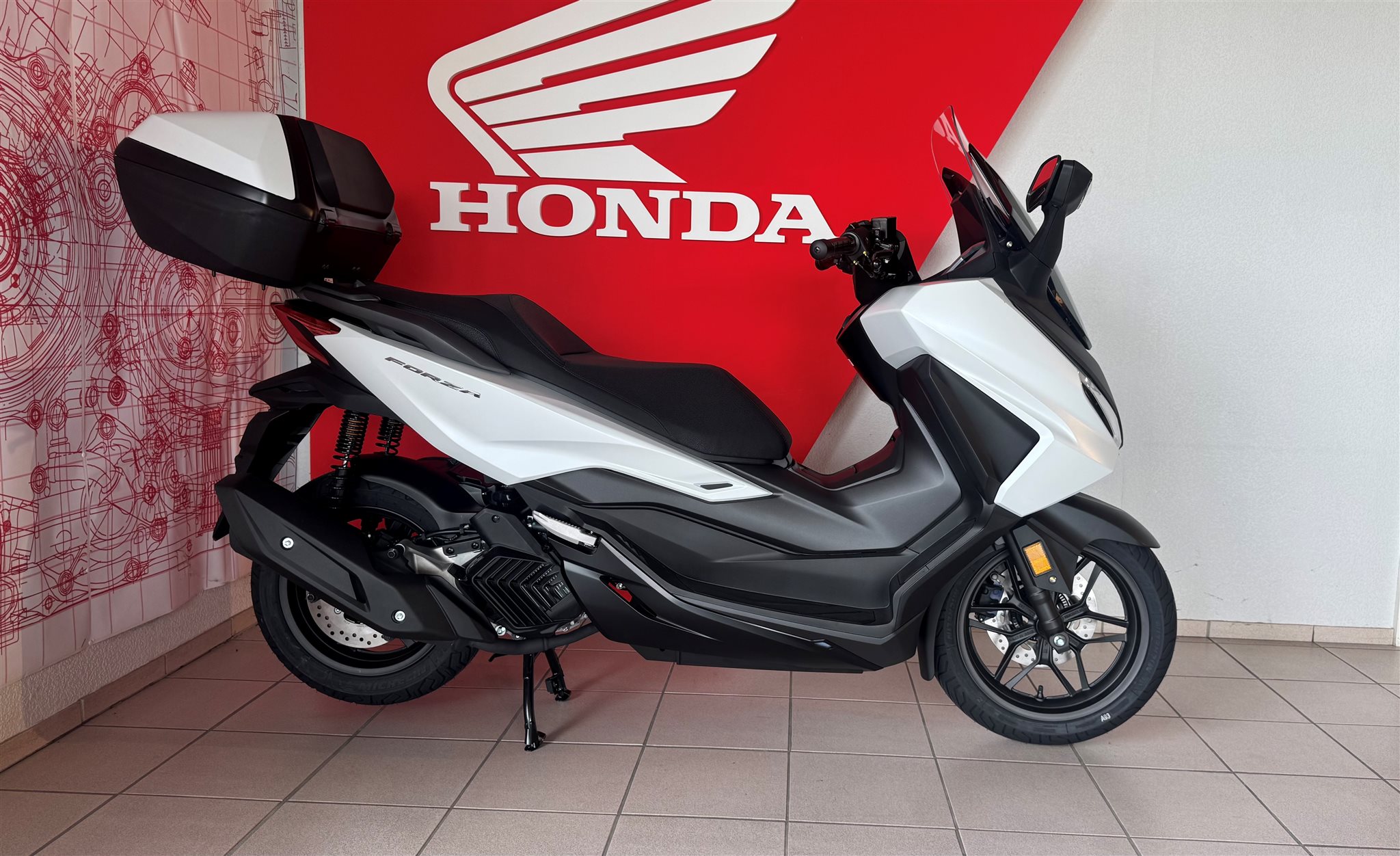 Honda Forza 125<br />*6 Jahre Garantie*