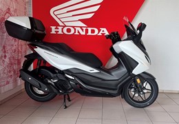 Neumotorrad Honda Forza 125