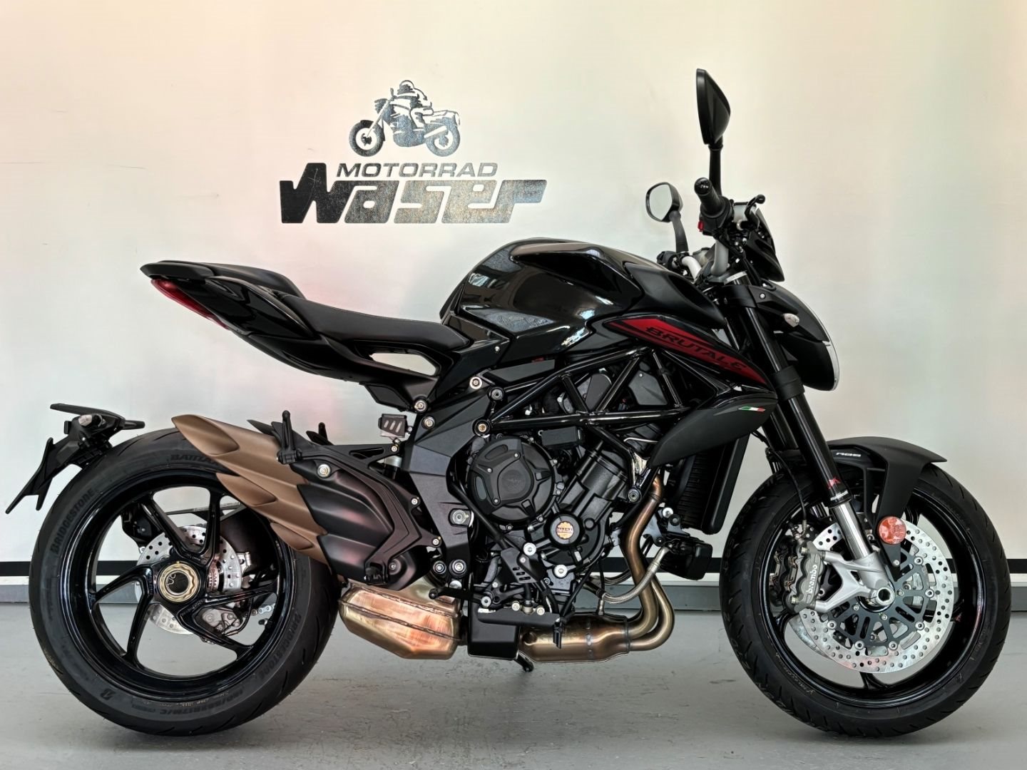 MV Agusta Brutale 800 R