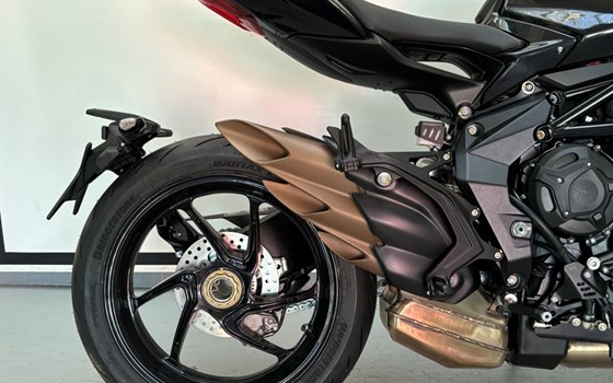 Gebrauchtmotorrad MV Agusta Brutale 800 R - Bild 2