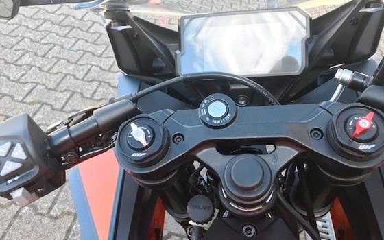 Gebrauchtmotorrad KTM RC 390 - Bild 5