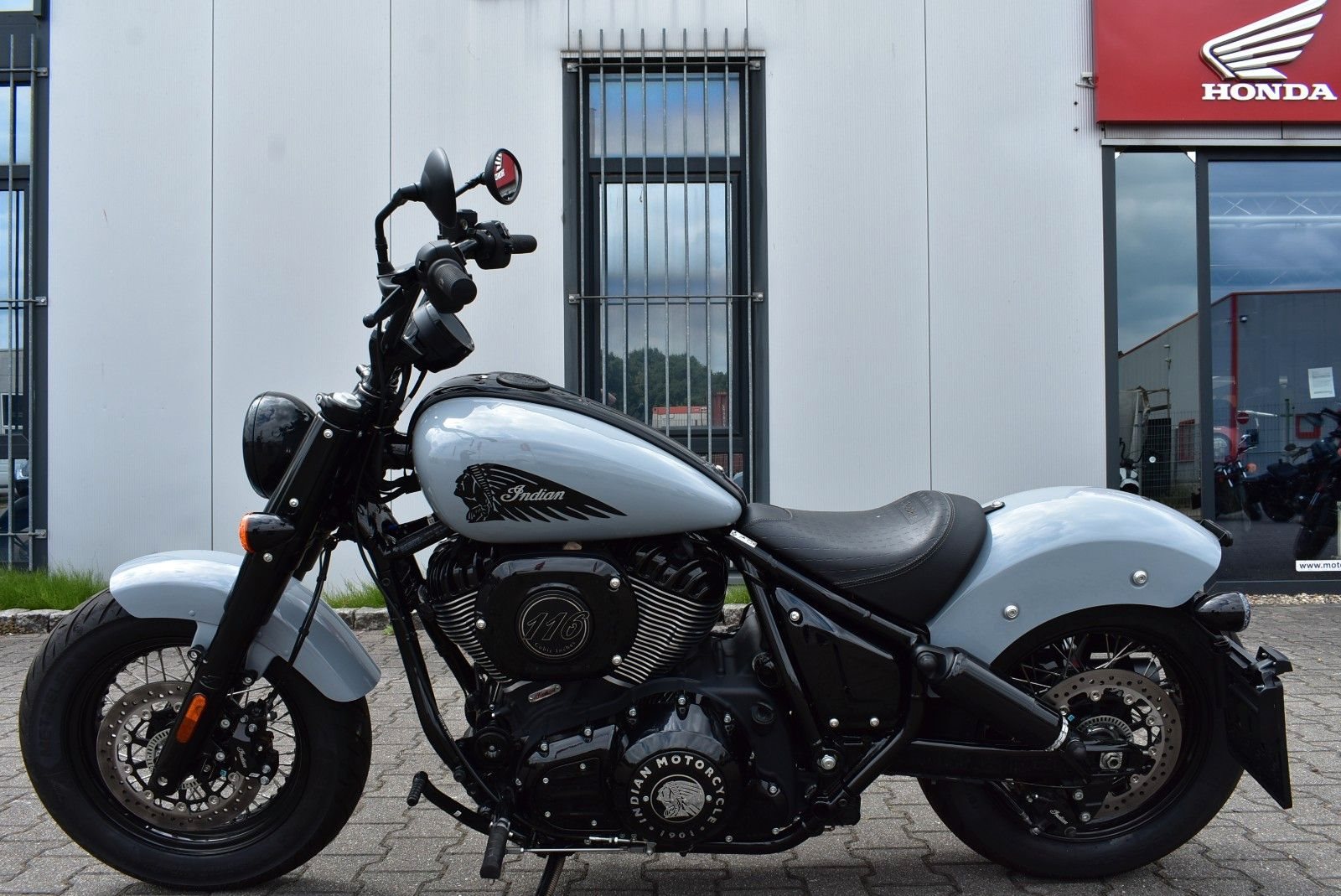Indian Chief Bobber Dark Horse