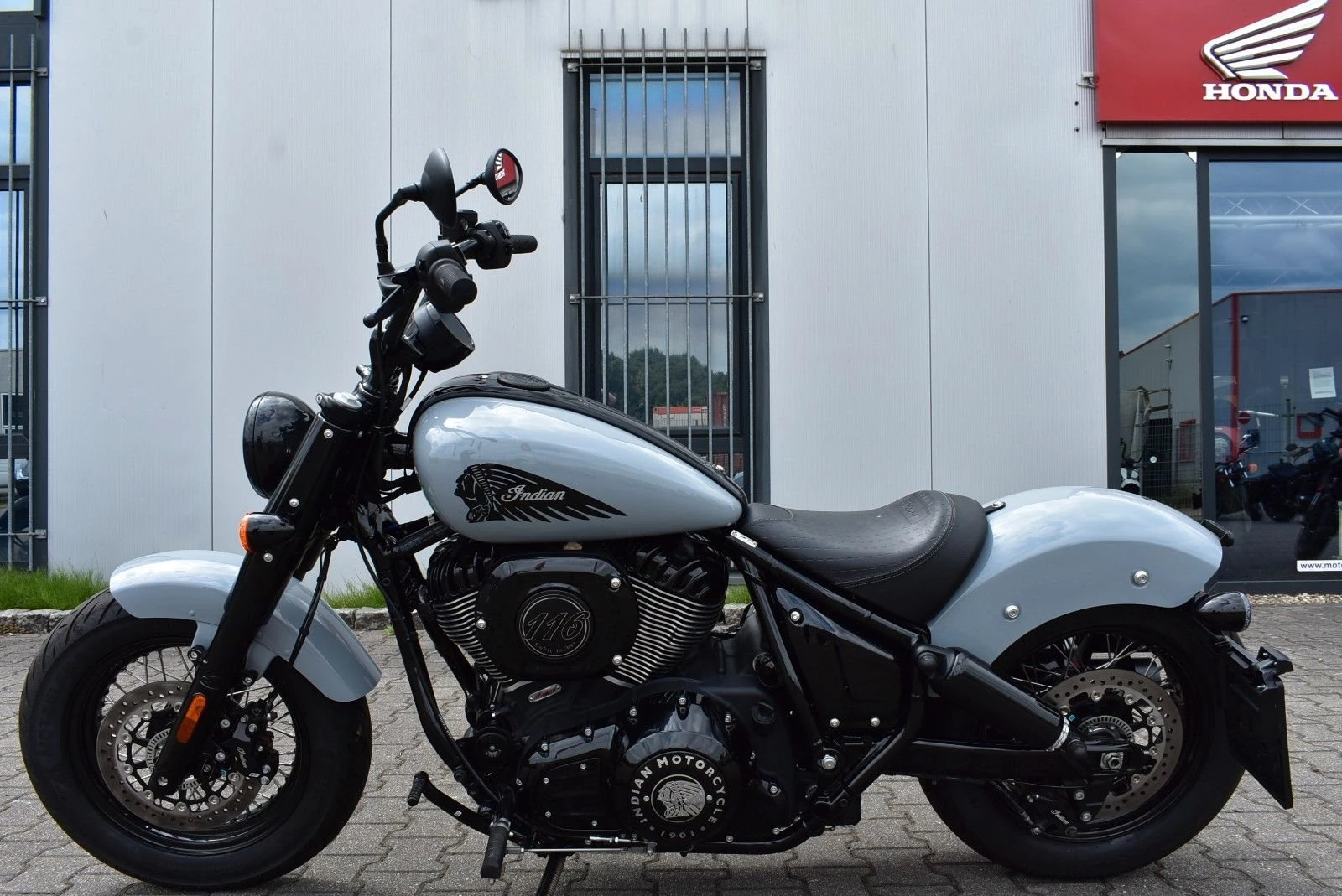 Indian Chief Bobber Dark Horse