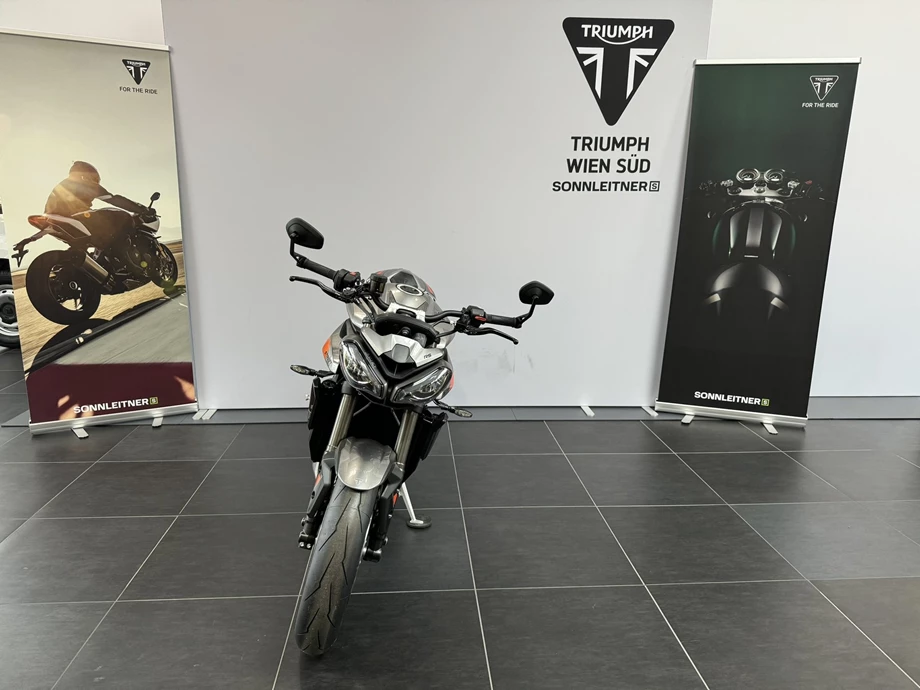 Angebot Triumph Street Triple 765 R A2 Bild 3: Angebot Triumph Street Triple 765 R A2