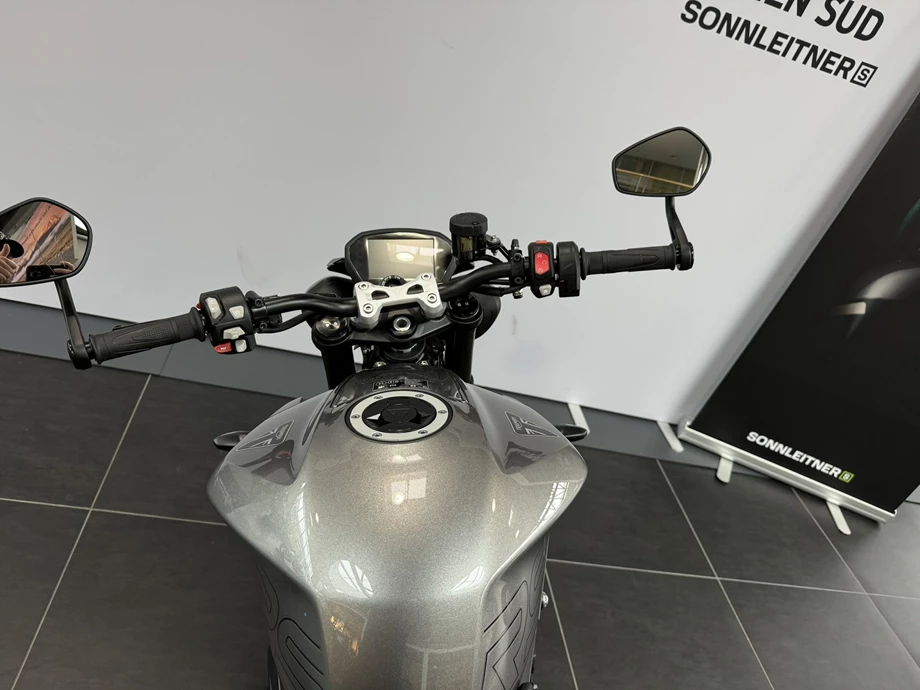 Angebot Triumph Street Triple 765 R A2 Bild 7: Angebot Triumph Street Triple 765 R A2
