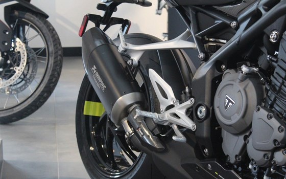 Neufahrzeug Triumph Speed Triple 1200 RX - Bild 5