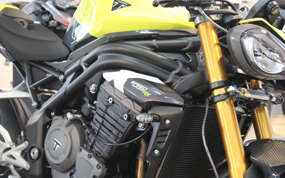 Neufahrzeug Triumph Speed Triple 1200 RX - Bild 6