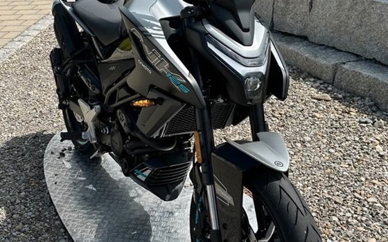 Neufahrzeug CFMOTO 125NK - Bild 3