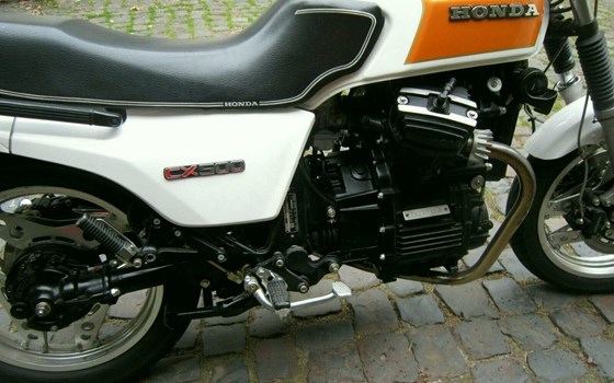 Gebrauchtmotorrad Honda CX 500 - Bild 2
