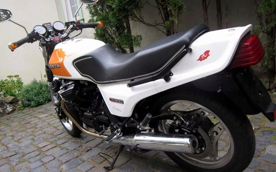 Gebrauchtmotorrad Honda CX 500 - Bild 3