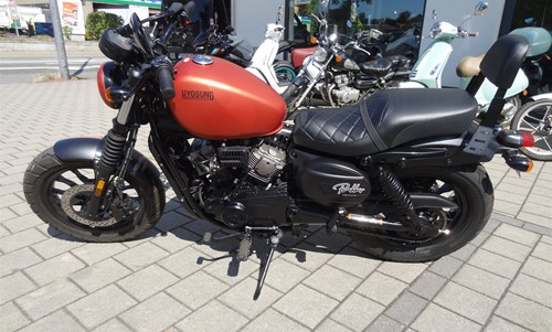 Hyosung GV 125 S Aquila