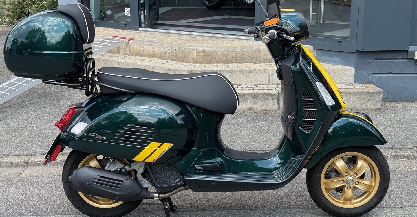 Angebot Vespa GTS 125 Super Racing Sixties
