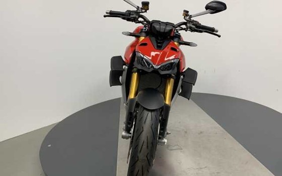 Gebrauchtmotorrad Ducati Streetfighter V4 S - Bild 5