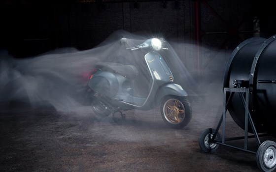 Neufahrzeug Vespa Primavera 125 Officina 8 - Bild 5