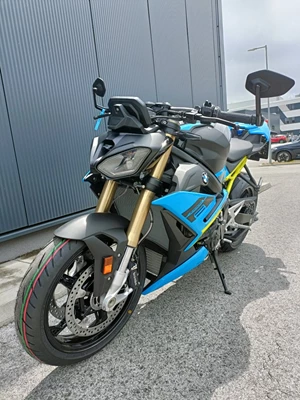 BMW S 1000 R (Bluefire/Mugiallo Yellow) - Bild 9
