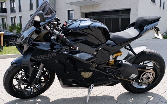 Gebrauchtmotorrad Ducati Panigale V4 - Bild 2