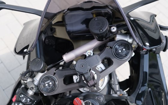 Gebrauchtmotorrad Ducati Panigale V4 - Bild 7