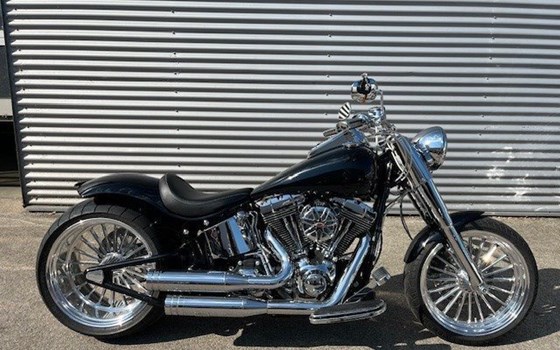 Gebrauchtmotorrad Harley-Davidson Softail Fat Boy FLSTF - Bild 2 Gebrauchtmotorrad Harley-Davidson Softail Fat Boy FLSTF - Bild 2