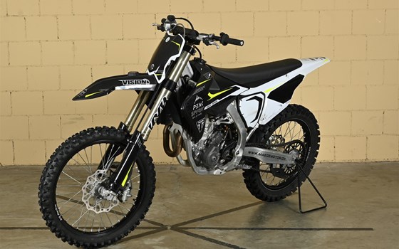 Motorrad Occasion Triumph TF 250-X - Bild 3