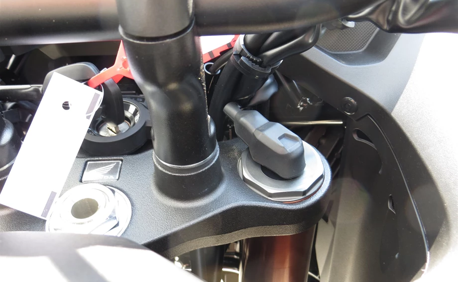 Angebot Honda NT1100 DCT Electronic Suspension Bild 6: Angebot Honda NT1100 DCT Electronic Suspension