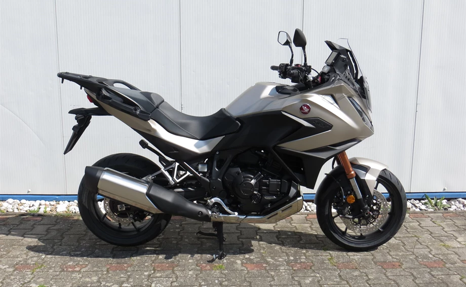 Angebot Honda NT1100 DCT Electronic Suspension Bild 1: Angebot Honda NT1100 DCT Electronic Suspension