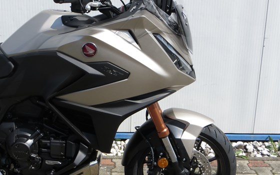 Neufahrzeug Honda NT1100 DCT Electronic Suspension - Bild 3