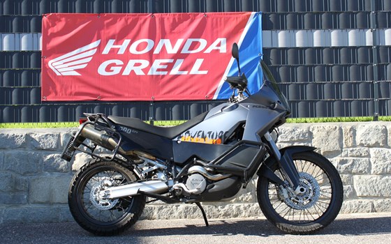 Gebrauchtmotorrad KTM 990 Adventure - Bild 2 Gebrauchtmotorrad KTM 990 Adventure - Bild 2