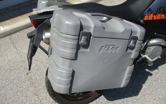 Gebrauchtmotorrad KTM 990 Adventure - Bild 5 Gebrauchtmotorrad KTM 990 Adventure - Bild 5