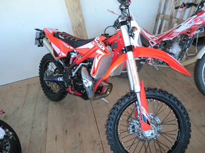 Xtrainer 300