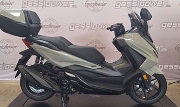 Honda Forza 350