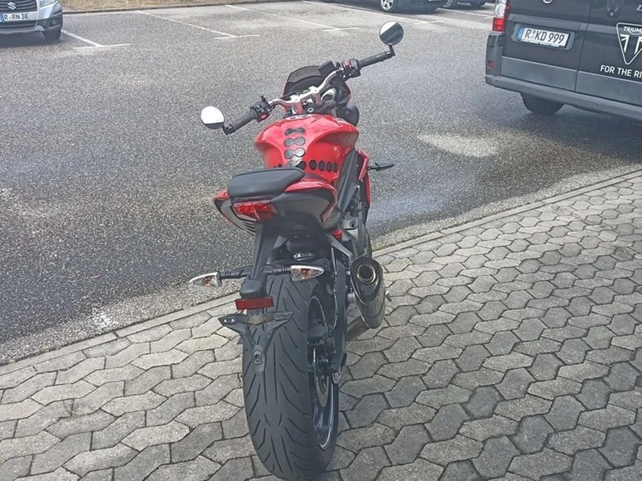 Angebot Triumph Street Triple S Bild 4: Angebot Triumph Street Triple S