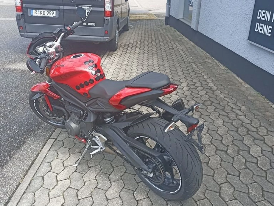 Angebot Triumph Street Triple S Bild 5: Angebot Triumph Street Triple S
