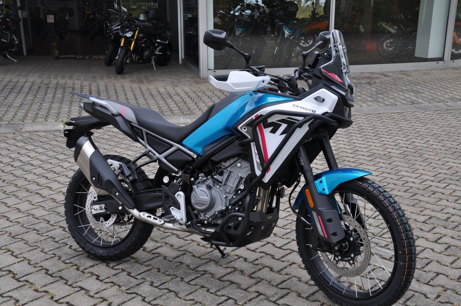 CFMOTO 450MT