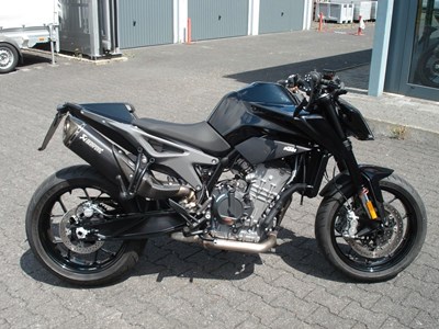 790 Duke