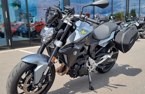 Gebrauchtmotorrad BMW F 900 R