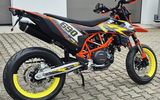 Gebrauchtmotorrad KTM 690 SMC R - Bild 3