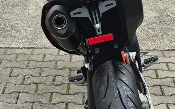 Gebrauchtmotorrad KTM 690 SMC R - Bild 8