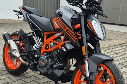 KTM 125 Duke