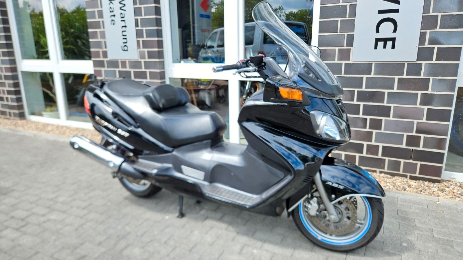 Suzuki Burgman 650