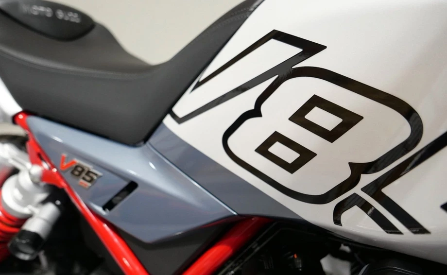 Angebot Moto Guzzi V85 TT Bild 6: Angebot Moto Guzzi V85 TT