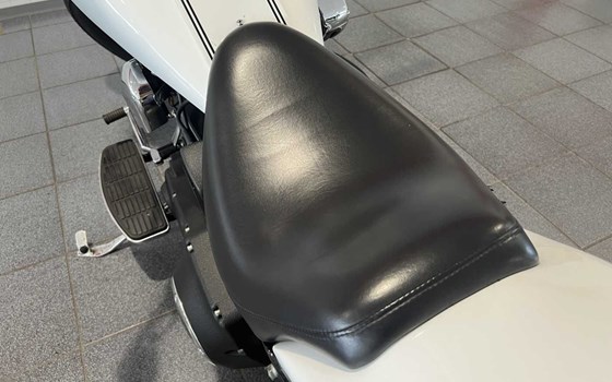 Gebrauchtmotorrad Harley-Davidson Softail Night Train FXSTB - Bild 20